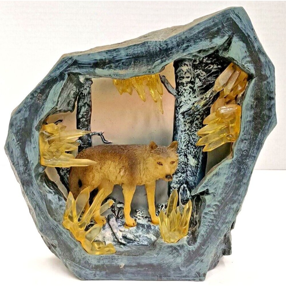 Wolfpack Resin Figurine β Howling Wolves by Creek in Snow 6x9.5" Wildlife Decor